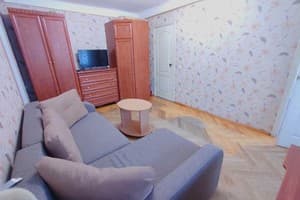 Квартира 2к. кв. Шалімова, НАУ, спорткомплекс "Меридіан". Апартаменты 4-местный 2 этаж 4