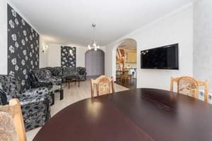 Квартира 3-комнатная на Позняках