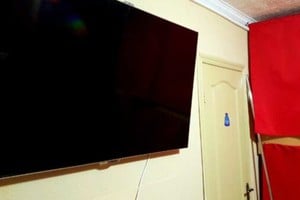 Хостел 777 метро Харьковская. Место в женском 4-местном номере  3