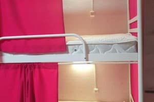 Хостел 777 метро Вокзальная. Место в общем 10-местном номере  3