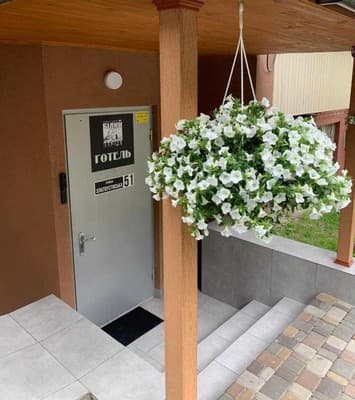 Белый квадрат 7