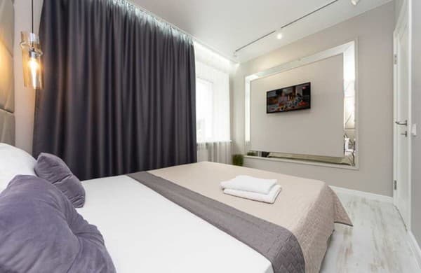 Бульвар Леси Украинки 24 2