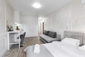 Квартира CityApartments Akademmistechko Kyiv. Апартаменты 4-местный  1