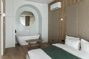 Гостинично-ресторанный комплекс DOM. Полулюкс 4-местный  4