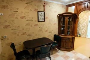 Квартира Двухкомнатная на Драгоманова. Апартаменты 4-местный  3