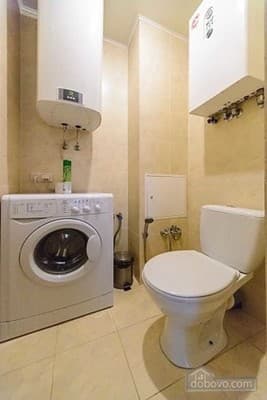 Двухкомнатная, ул. Бориса Гмыри, 4 9