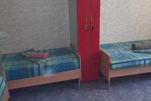 Хостел Eva Hostel. Место в мужском 6-местном номере  3