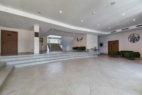 FORWARD CLUB HOUSE 1