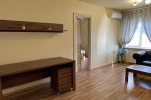 Апарт-отель Guest house Kiev forest. Апартаменты трехместный с 2-мя спальнями 2