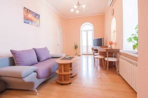 Квартира Home Hotel ул. Большая Житомирская, 6-А. Апартаменты трехместный  4