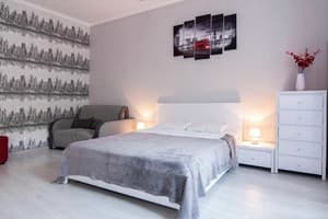 Квартира Home hotel ул. Софиевская, 1. Апартаменты трехместный  4