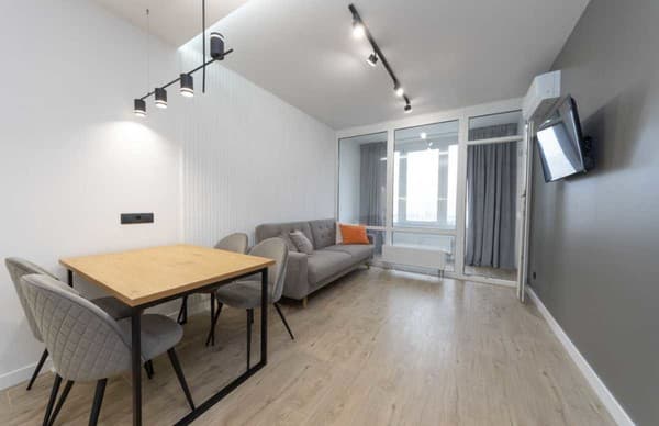 ЖК Seven, Днепровская Набережная 7