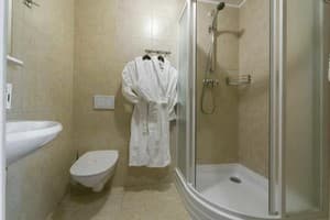 Отель Киев 365. Люкс двухместный  8