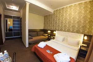 Отель Киев 365. Стандарт трехместный  1