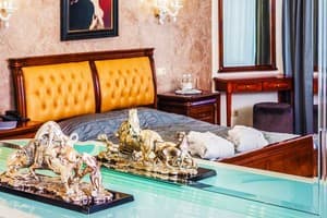 Отель Киев. Люкс двухместный классик 1