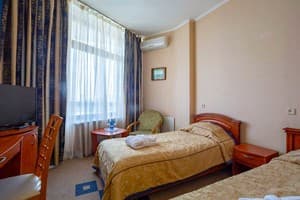 Отель Киев. Стандарт двухместный  1