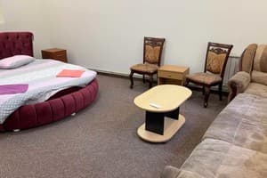 Гостинично-ресторанный комплекс Комфорт на ул. Профсоюзной. Люкс двухместный  4