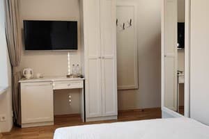 Мини-отель Kyiv Honchara Hotel. Эконом двухместный стандарт мікро 1