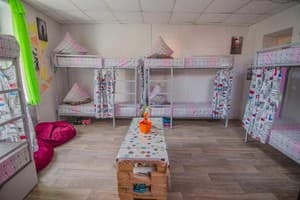 Хостел Lucky Hostel. Место в женском 8-местном номере  1
