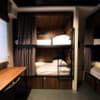 Хостел MISTO capsule hotel. Место в женском 6-местном номере Бесарабка (с окном) 3
