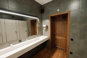 Отель Nesvit Hotel. Место в женском 8-местном номере  4