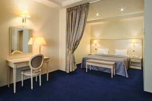 Отель ONOVO Dendra Hotel. Полулюкс двухместный Junior Suite 5