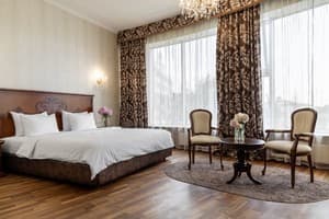 Печерский 7