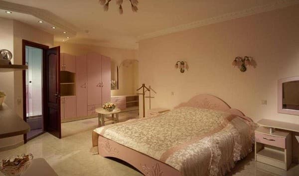 Петровский особняк 13