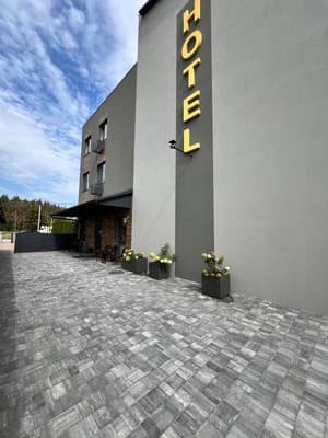 Seven Hills Hotel 2