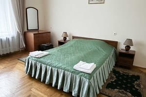 Отель Sikorskyi. Люкс трехместный  1