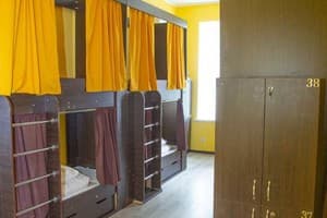 Хостел Sun City Hostel 4. Место в общем 8-местном номере  3