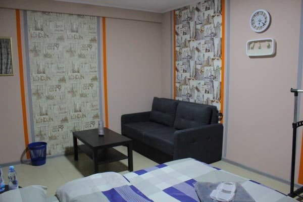 Uneed Rooms - Petropavlivska 4