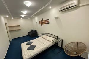Отель Uneed Rooms Podil. Эконом 4-местный  1