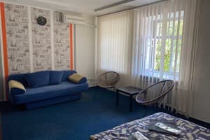 Отель Uneed Rooms Podil. Эконом 4-местный  2