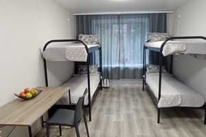 Хостел єЖилье Щекавица. Место в женском 4-местном номере  2