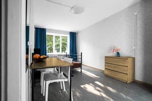 Хостел єЖилье Щекавица. Место в мужском двухместном номере  4