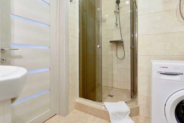 на ул. Ростиславская, 5Б 84