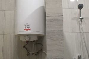 Хостел uaHOSTEL. Место в женском 4-местном номере  9