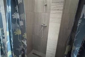 Хостел uaHOSTEL. Место в женском двухместном номере  2