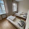 Хостел uaHOSTEL. Место в мужском трехместном номере  1