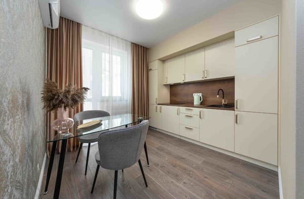 в ЖК Лебединый 5