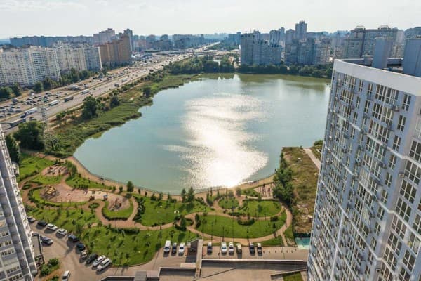 в ЖК Лебединый 21