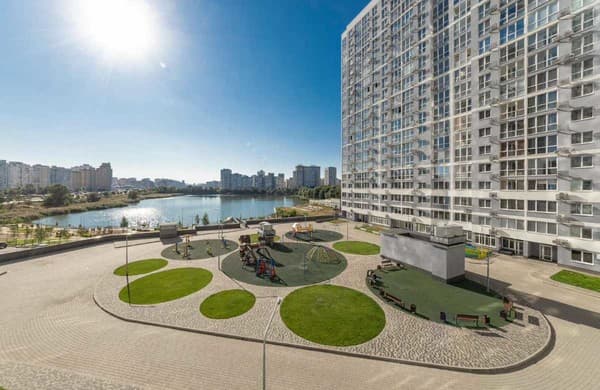 в ЖК Лебединый 20