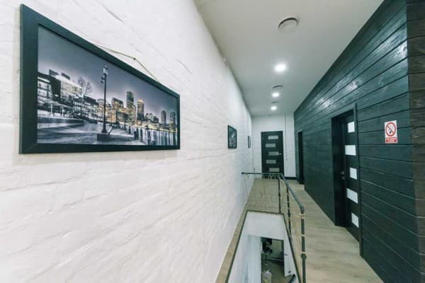 в центре города, по ул. Михайловская 16 21