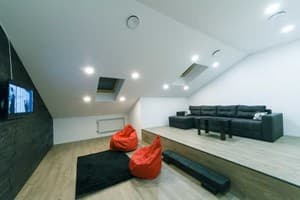 Квартира в центре города, по ул. Михайловская 16. Апартаменты 12-местный двухуровневые 13