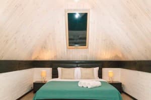 Квартира в центре города, по ул. Михайловская 16. Апартаменты 12-местный двухуровневые 9